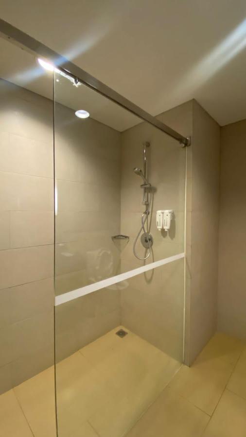 The H Tower Rasuna Suites Kuningan Jakarta By Villaloka エクステリア 写真
